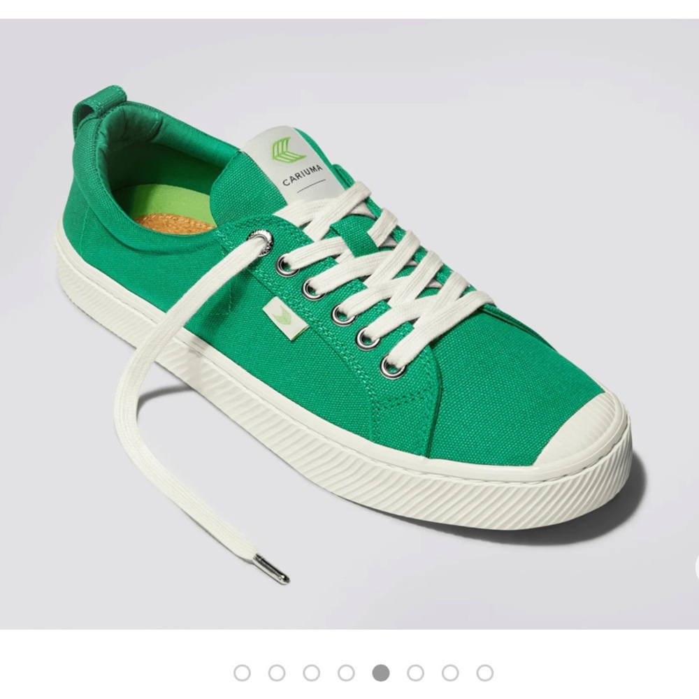 Cariuma Green Canvas Sneaker